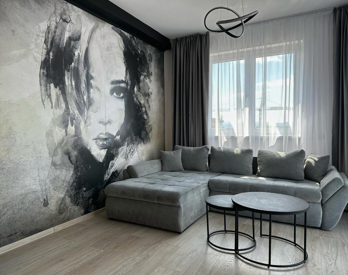 Koa - Urban Penthouse Apartamento Braşov Exterior foto