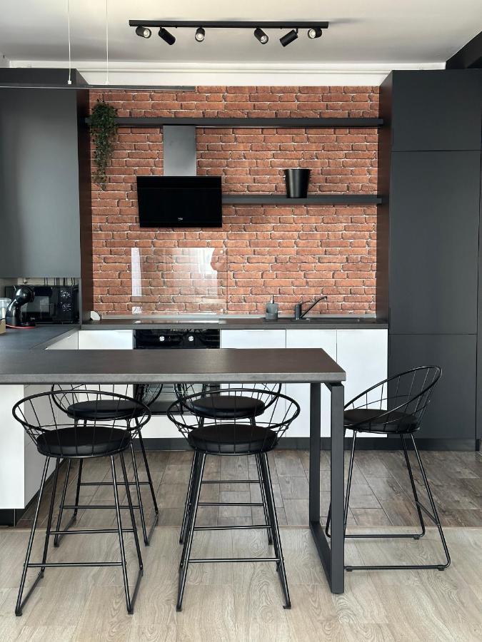Koa - Urban Penthouse Apartamento Braşov Exterior foto