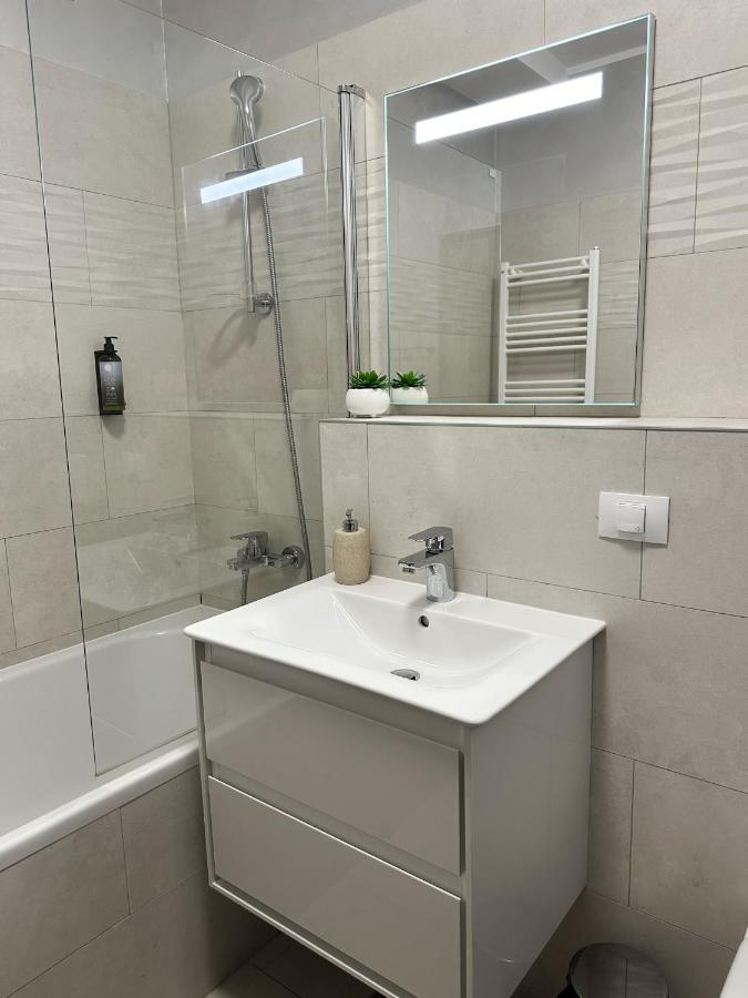 Koa - Urban Penthouse Apartamento Braşov Exterior foto