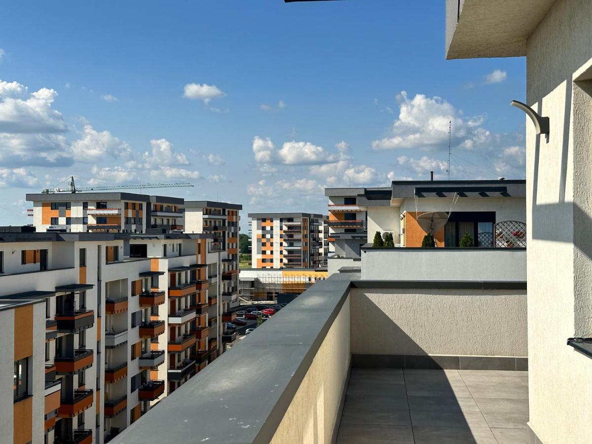 Koa - Urban Penthouse Apartamento Braşov Exterior foto